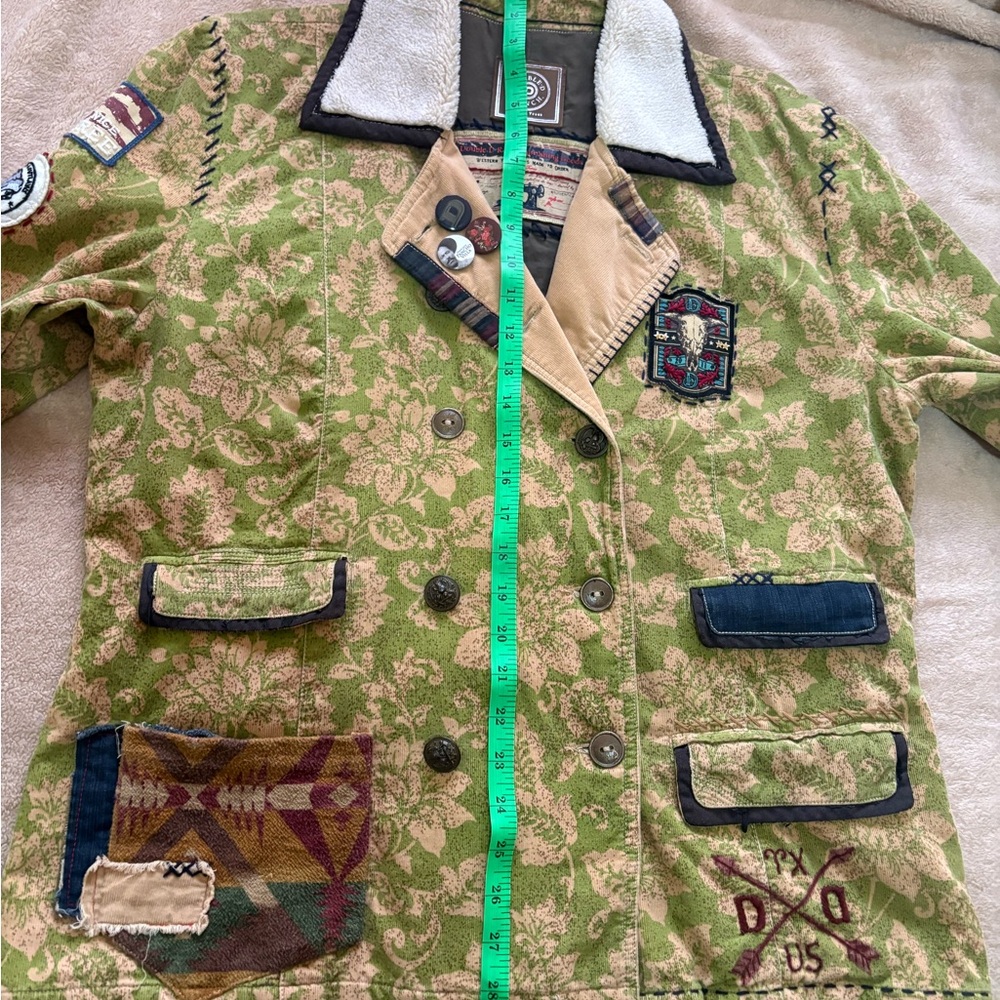 Double D Ranch Green Patterned Blazer with Embroidered Details - Picture 5 of 6